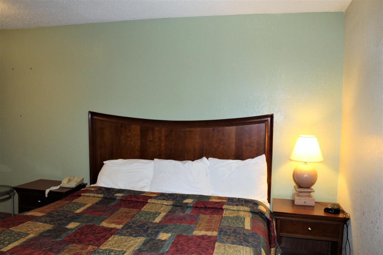 Airport Inn - Chattanooga Exterior photo