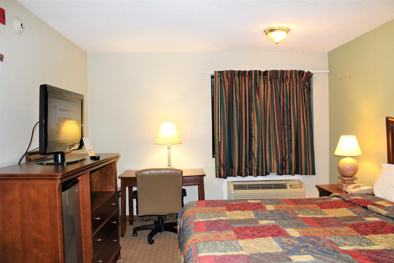 Airport Inn - Chattanooga Exterior photo