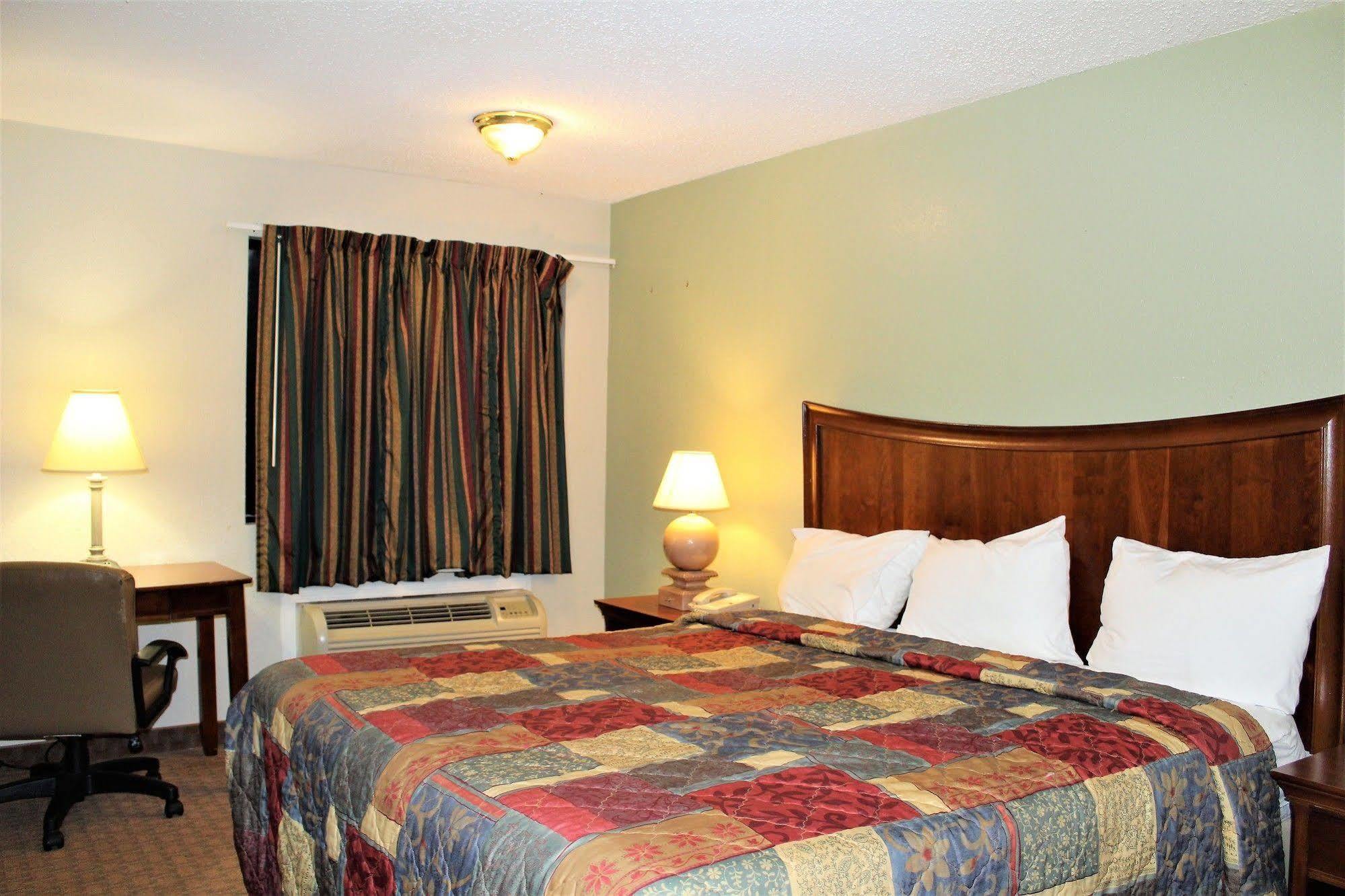 Airport Inn - Chattanooga Exterior photo